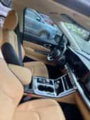 Kia Carnival Premium 2022-4