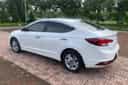 Hyundai Elantra 2021-1