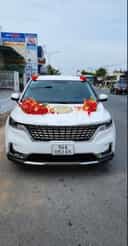 Kia Carnival Premium 2023-1