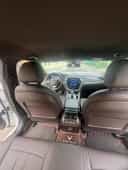 Vinfast Lux A 2.0 2022-3