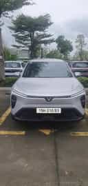 Vinfast Limo Green 2025-3