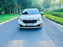Kia Sedona 2018-1