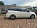 Kia Sedona 2018-1