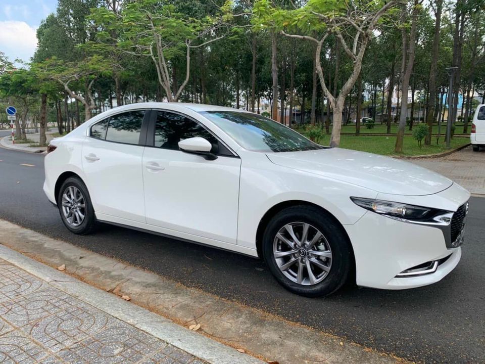 SigoVN - Cho thuê xe tự lái Bình Định - Mazda 3