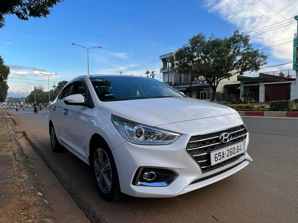SigoVN - Cho thuê xe tự lái Cần Thơ - Hyundai Accent