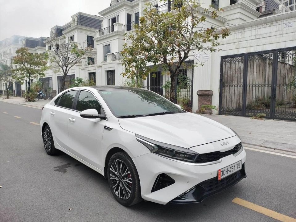 SigoVN - Cho thuê xe tự lái Hà Nội - Kia K3