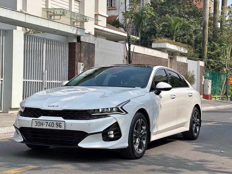 SigoVN - Cho thuê xe tự lái Hà Nội - Kia K5