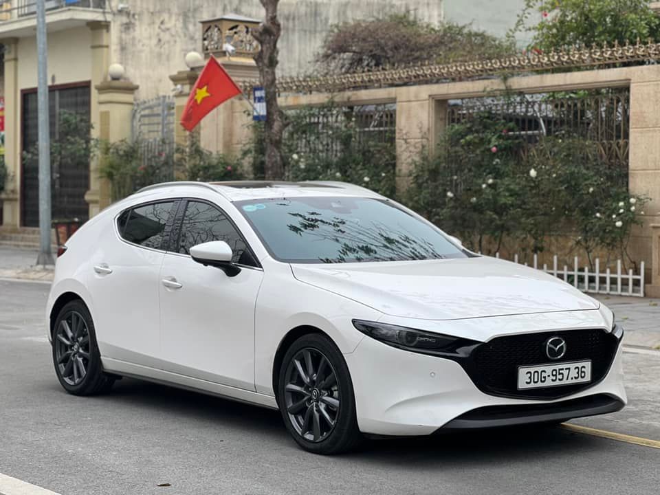 SigoVN - Cho thuê xe tự lái Thanh Xuân Hà Nội - Mazda 3