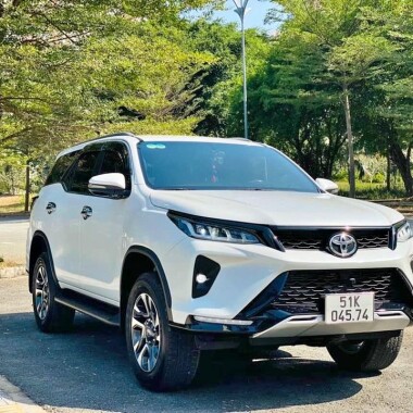 1# Cho thuê xe tự lái Fortuner GIÁ RẺ chỉ từ 1200k/ngày